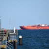 LNG-Terminal: Umwelthilfe kritisiert Betrieb ohne Landstrom