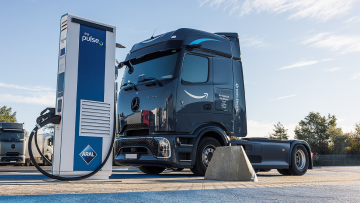 Ultraschnelles Lkw-Laden: Aral pulse und Amazon bauen Zusammenarbeit aus