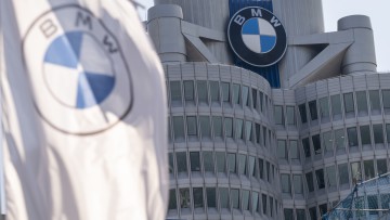 BMW_Hauptsitz_Peter Kneffel_dpa
