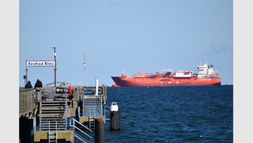 Seebad Binz LNG Tanker