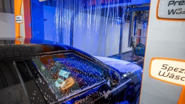 Der Bluefoam ist Bestandteil des Spezialwäsche-Programms.