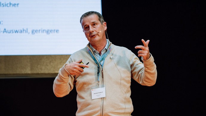 Alexander Burghardt Twenty 4U