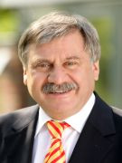 Bundesverband erneuerbare Energien: Dietmar Schütz als Präsident bestätigt Bundesverband erneuerbare Energien: Dietmar Schütz als Präsident bestätigt