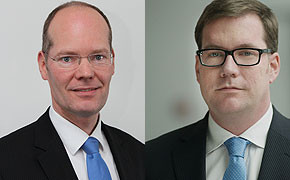 In Wien bei OMV angeheuert: Hans-Peter Floren (l.) ist Gas & Power-Vorstand, Johannes Vetter leitet die Pressearbeit.