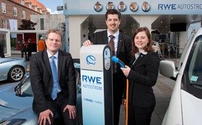 Autostrom Roadshow: RWE präsentiert Tankstelle der Zukunft RWE, Autostrom, Elektromobilität