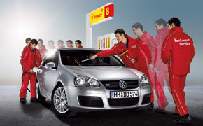 Schon an mehr als 1.000 Stationen: Shell baut Tankwartservice aus Shell-Tankwartservice