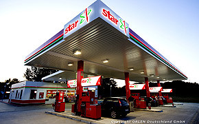 Verdacht auf Preisabsprache: Razzia bei Orlen Star-Tankstelle