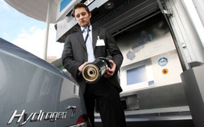 Wasserstoff-Tankstelle, BMW 