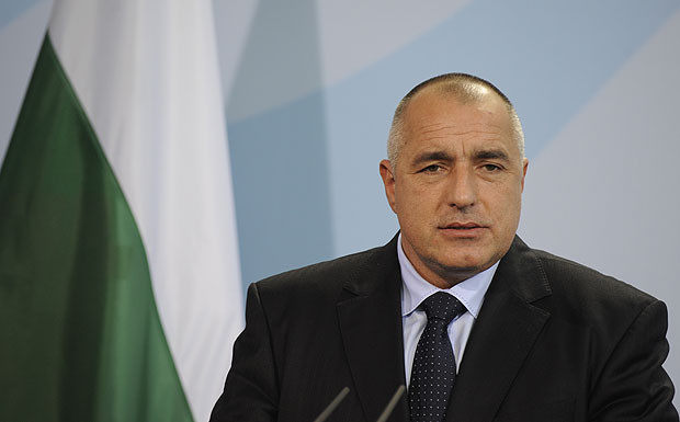Total glücklich: Bulgariens Regierungschef Boiko Borissow freut sich über den Vertrag mit dem französischen Ölkonzern.