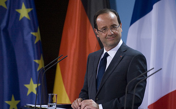 Entschlossen: Frankreichs Präsident Francois Hollande will etwas gegen die hohen Spritpreise tun. Seine Regierung senkt zeitweilig die Spritsteuer.