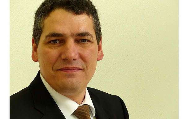 Personalie: Olaf Schneider wird dritter UTA-Geschäftsführer Zum 1. Januar 2013 hat Olaf Schneider die Geschäftsführung der Union Tank Eckstein GmbH & Co. KG (UTA) übernommen.