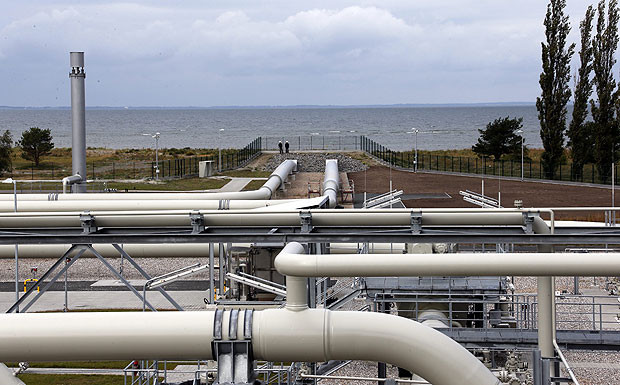 Erst Norden, nun Süden: Gazprom will nach der Ostseepipline Nord Stream noch 2012 beginnen South Stream durchs Schwarze Meer zu bauen.