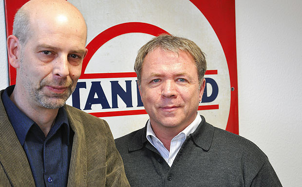 Klartext: Jürgen Ziegner (li.), ZTG-Hauptgeschäftsführer, und Ernst Vollmer, ZTG-Vorsitzender, äußern sich zum Mindestlohn für die Tasnkstellenbranche.