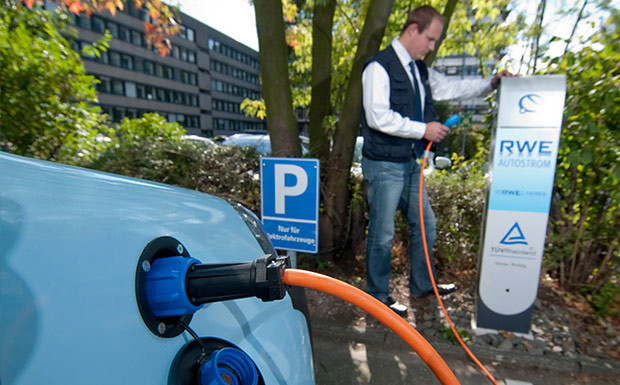 BDEW: Fast 4.400 Ladepunkte für Stromer