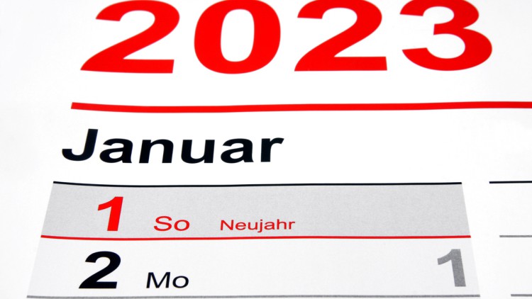 2023