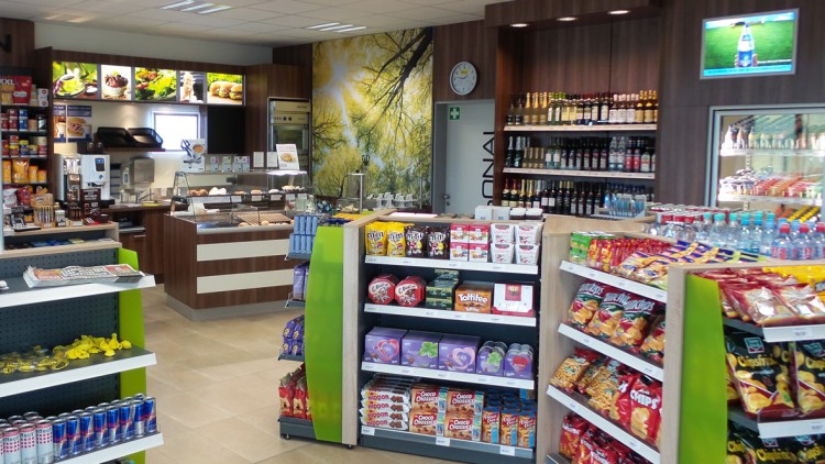 Beispiel Ladenbau Carstens Shop-Einrichtungen