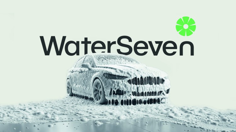 Ein eingeschäumtes Auto und darüber der Schriftzug "Waterseven"