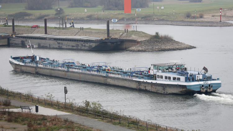 Binnenschiff Rhein