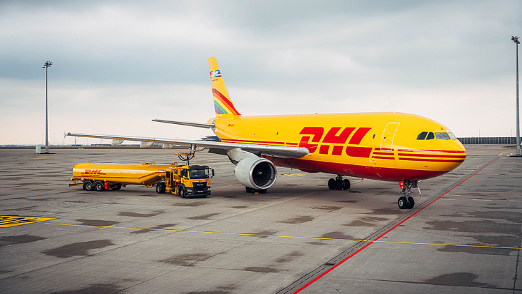 DHL Flugzeug Neste