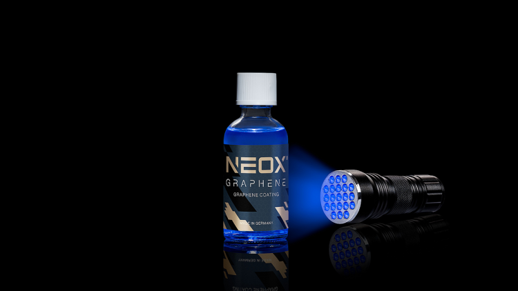 Neox Graphene mit UV-Lampe