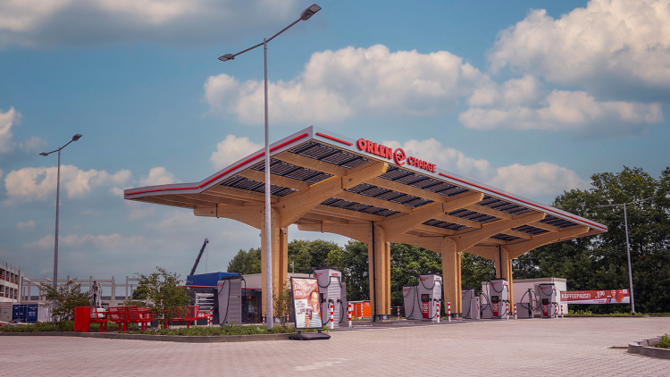 Orlen Charge Ladehub Elmshorn