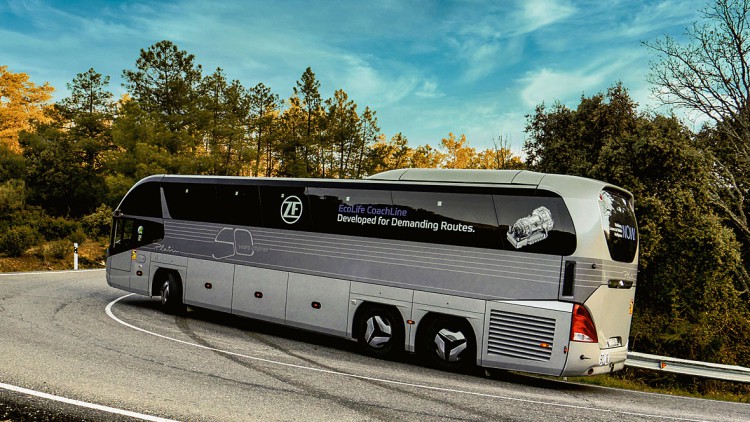 ZF Reisebus