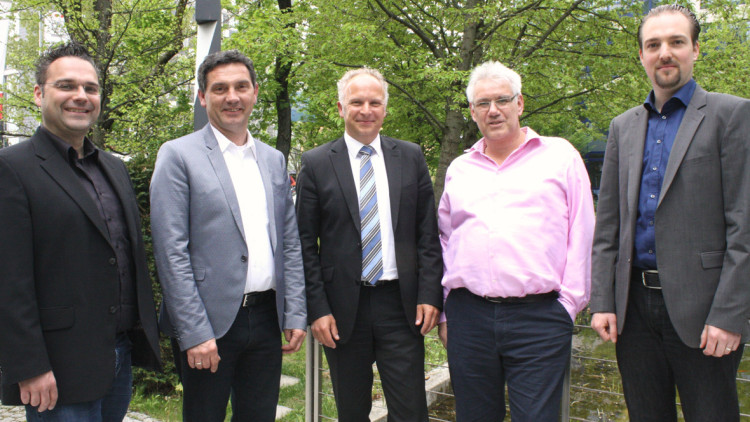 tankstellen_markt_Autowäsche_Roundtable_2