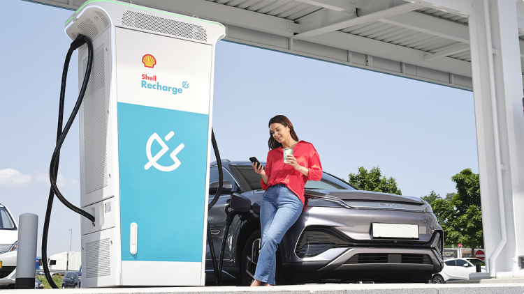 Shell Recharge Ladesäule
