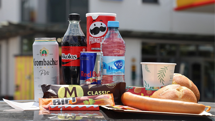 Insgesamt kostete der Warenkorb bei Raststätten 43,45 €. Bei den Autohöfen kostete der gleiche Warenkorb in diesem Jahr 36,20 €.