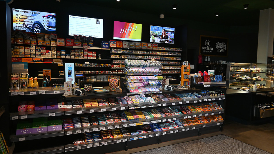 SIT_Tankstelle Dorfen_Eat & Meet_Bauen