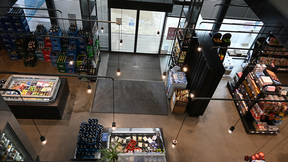 SIT_Tankstelle Dorfen_Eat & Meet_Bauen