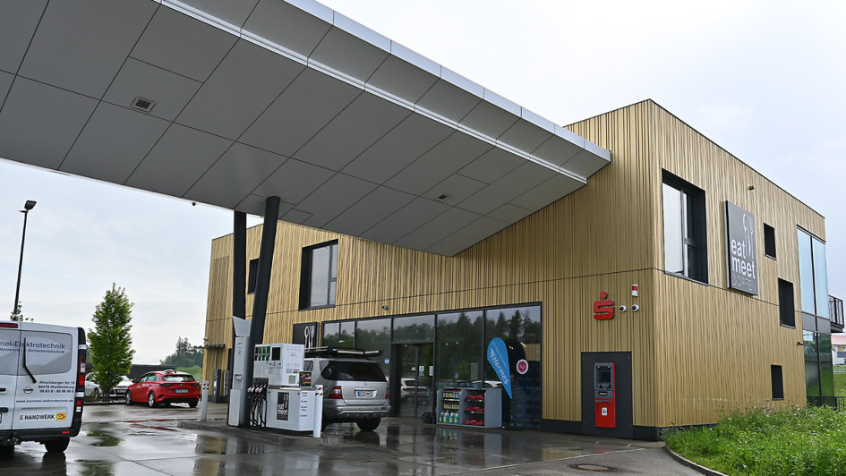 SIT_Tankstelle Dorfen_Eat & Meet_Bauen