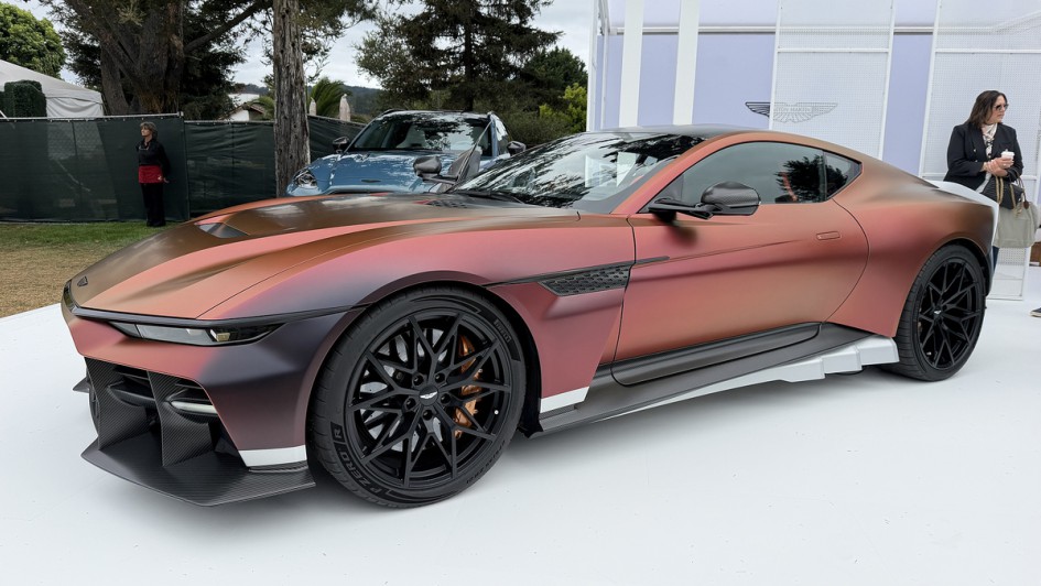 Aston Martin Valen