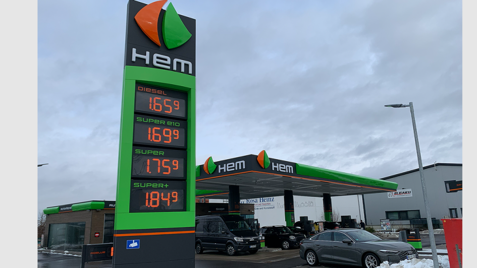 Die HEM Tankstelle in Fahrenzhausen.