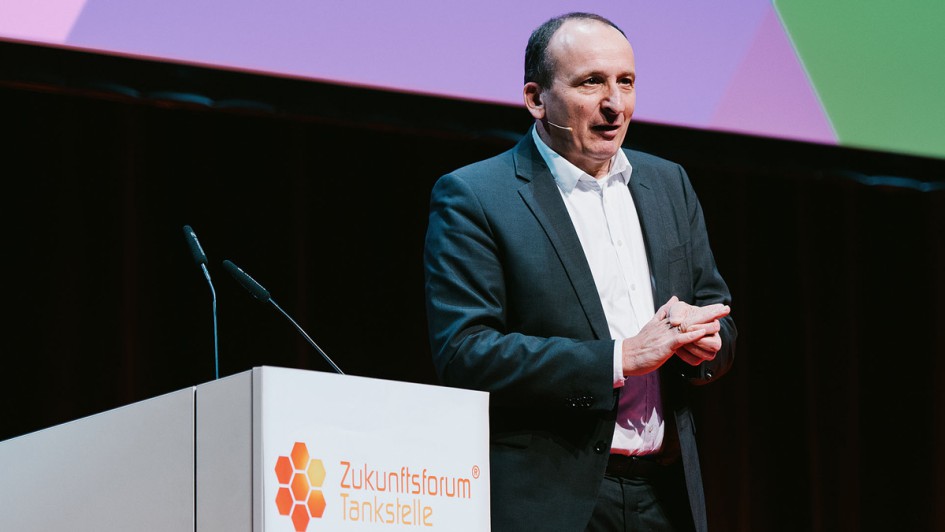 Prof. Christian Küchen