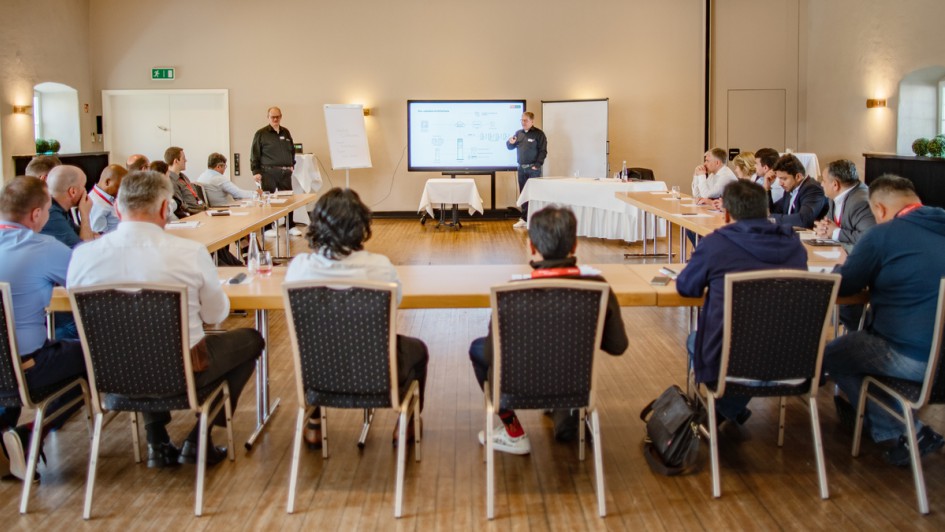 Der Workshop zum Thema "Charging as easy as refueling"